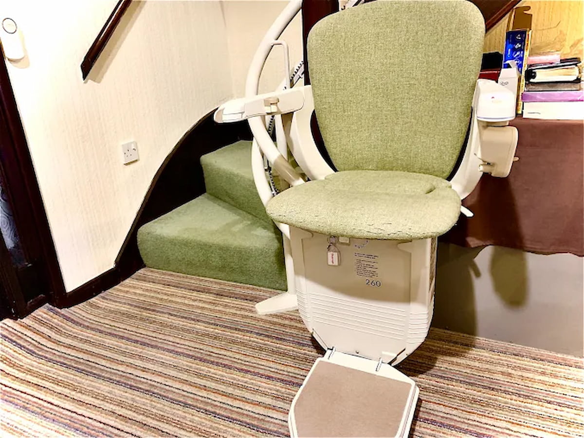 Stannah 260 curved stairlift repaired by Stairlift Repairs engineers